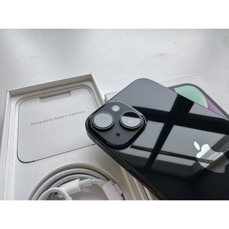 iPhone 14 128 Гб Темная ночь Б/У