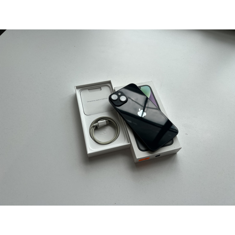 iPhone 14 128 Гб Темная ночь Б/У