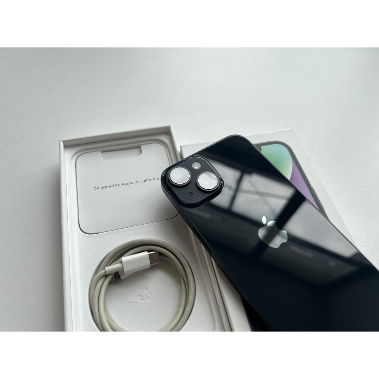 iPhone 14 128 Гб Темная ночь Б/У