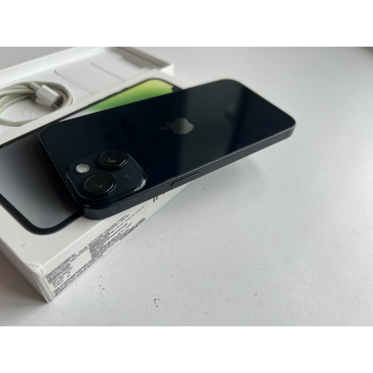 iPhone 14 128 Гб Темная ночь Б/У