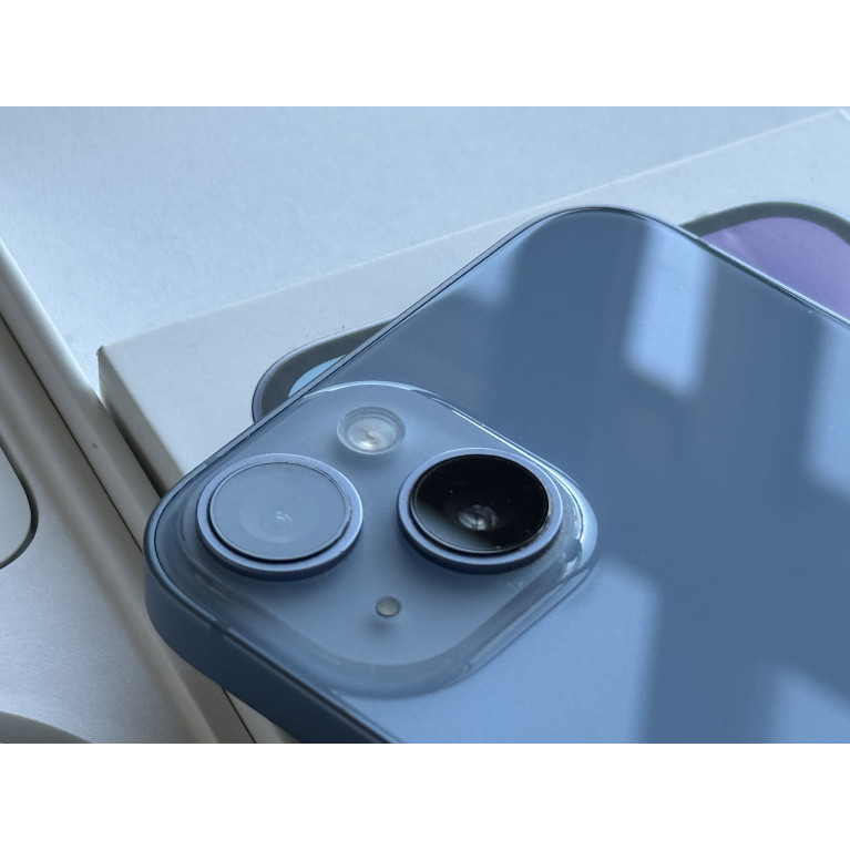 iPhone 14 256 Гб Голубой Б/У