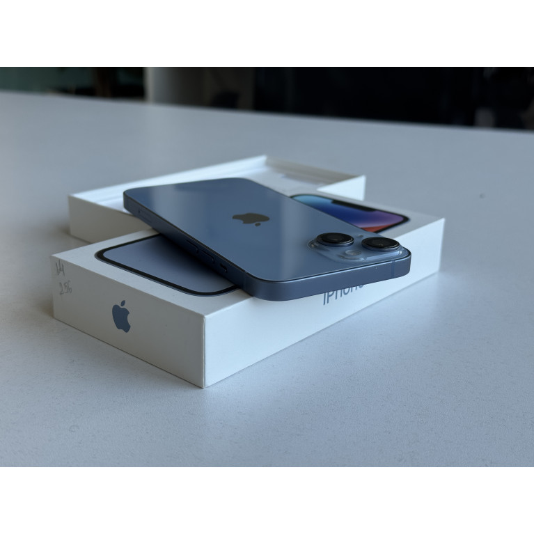 iPhone 14 256 Гб Голубой Б/У