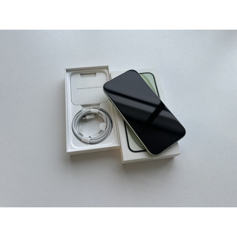 iPhone 15 128 Гб Зеленый Б/У
