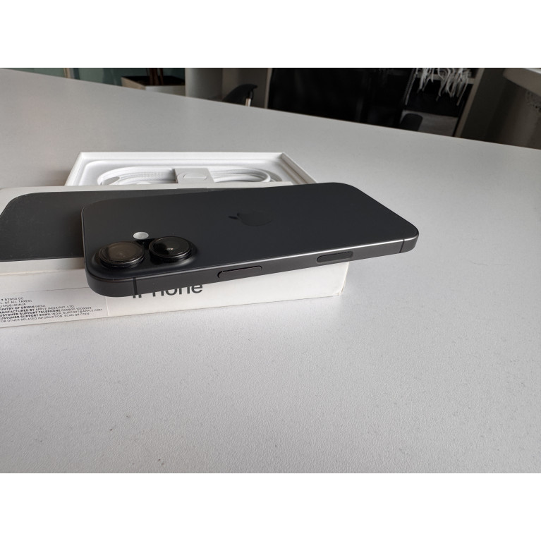 iPhone 17 256 Гб Черный Б/У