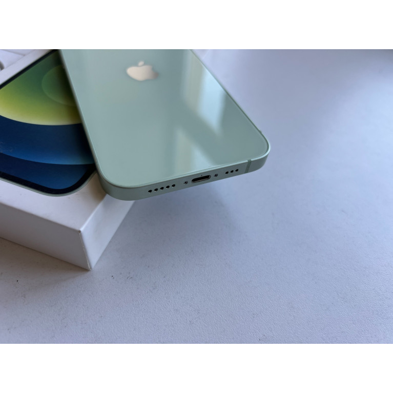 iPhone 12 128 Гб Зеленый Б/У