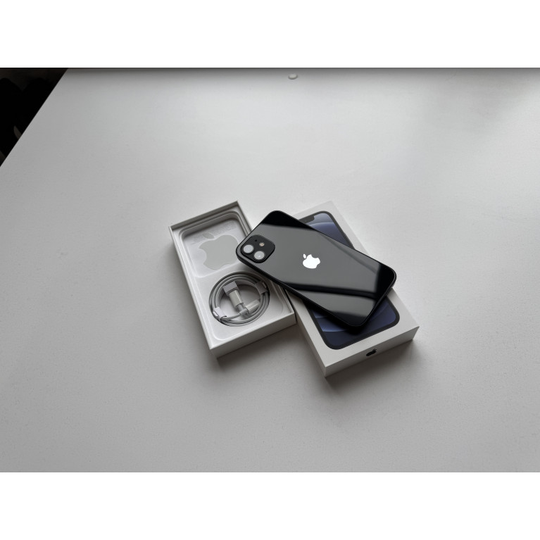 iPhone 12 128 Гб Черный Б/У