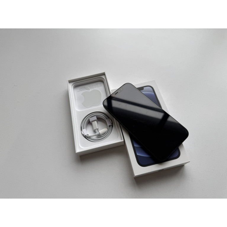 iPhone 12 128 Гб Черный Б/У