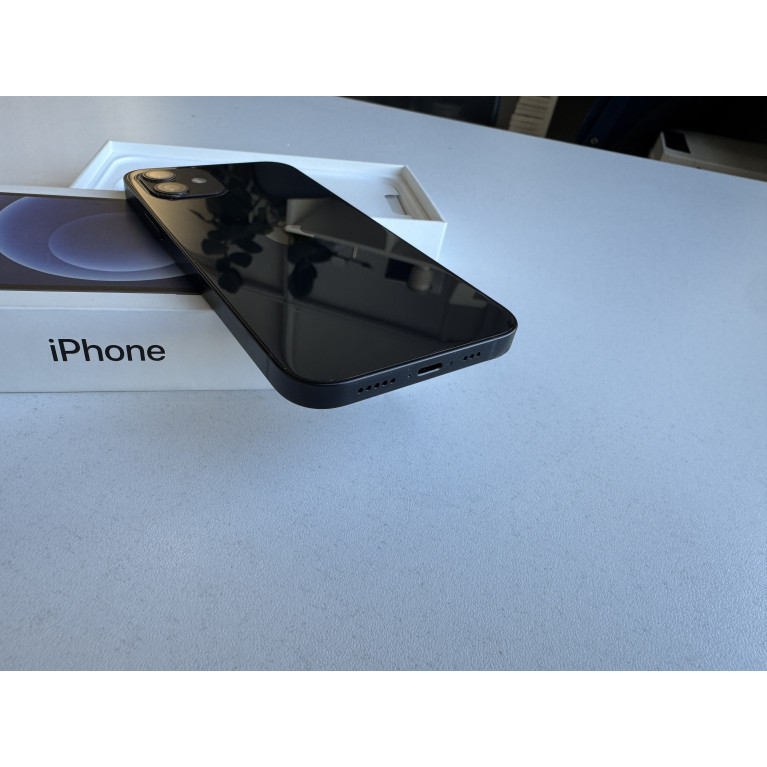 iPhone 12 128 Гб Черный Б/У