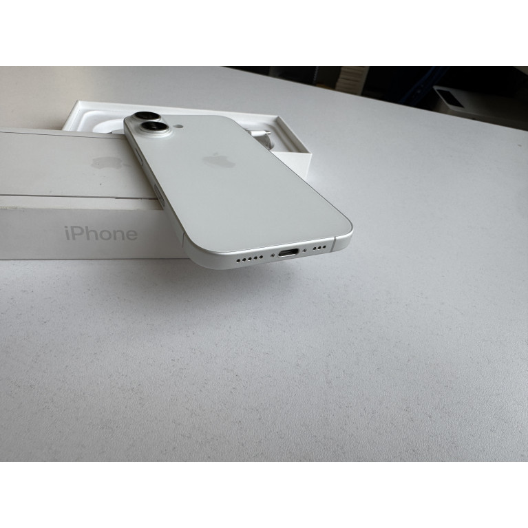 iPhone 16 128 Гб Белый Б/У
