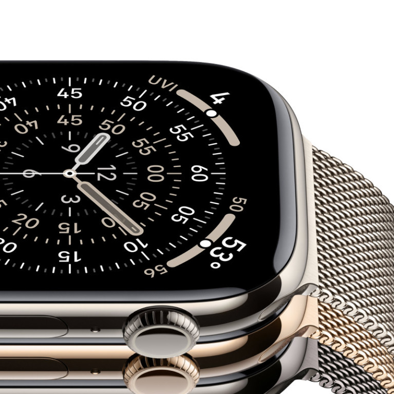 Apple Watch Series 11 / 42 мм / корпус из титана цвета Темный титан / браслет миланская петля
