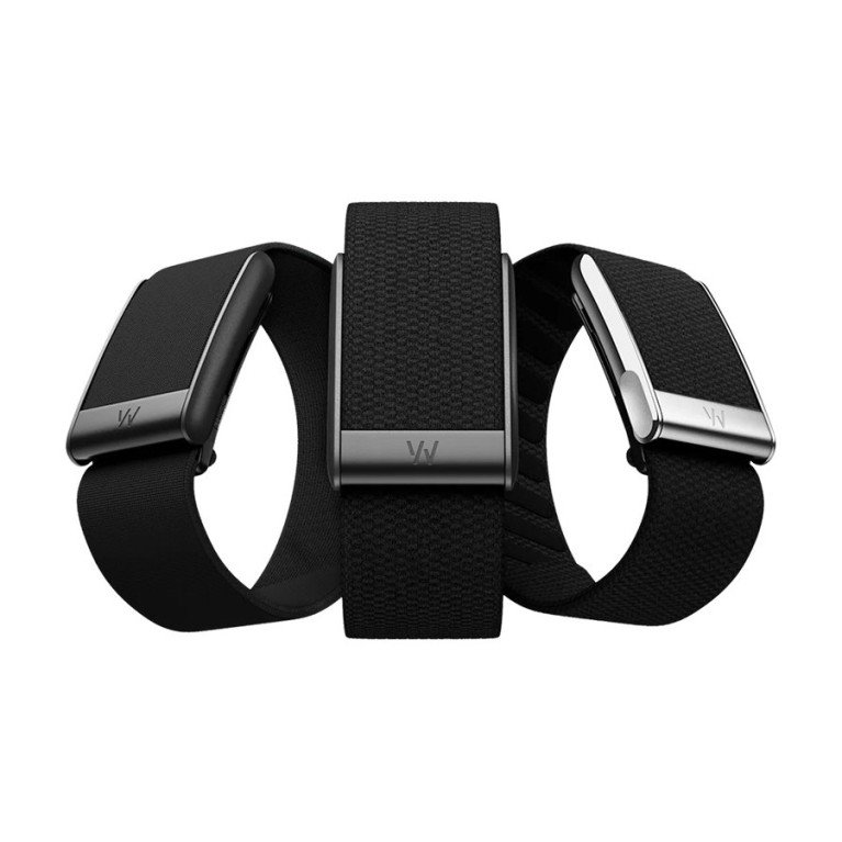 Фитнес-браслет Whoop 5.0 с подпиской ONE Черный глянец